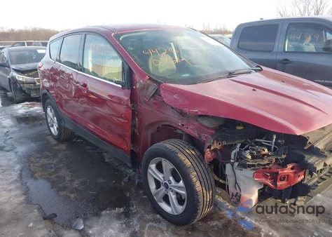 2016 Ford Escape Se z USA, uszkodzony, nr VIN 1FMCU0GX7GUA64670